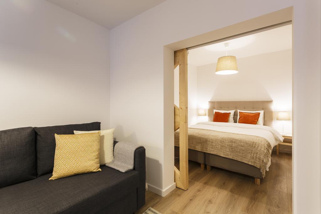 Whome | Alfama Premium *